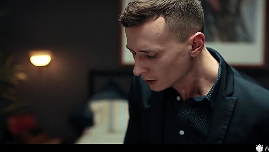 Freeze - парень загипнотизировал бывшую и жестко трахнул её